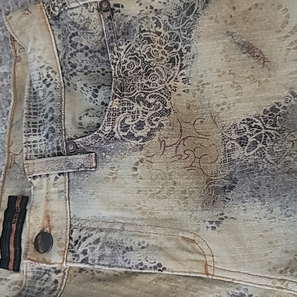 bebe Vintage NWOT  Paisley Print  Denim Stretch Jeans HTF - Picture 5 of 6